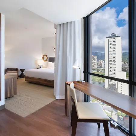 Hyatt Centric Waikiki Beach-2